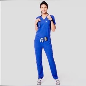 FIGS Yola™ Skinny Scrub Pants Size Large Petite Winning Blue 💙